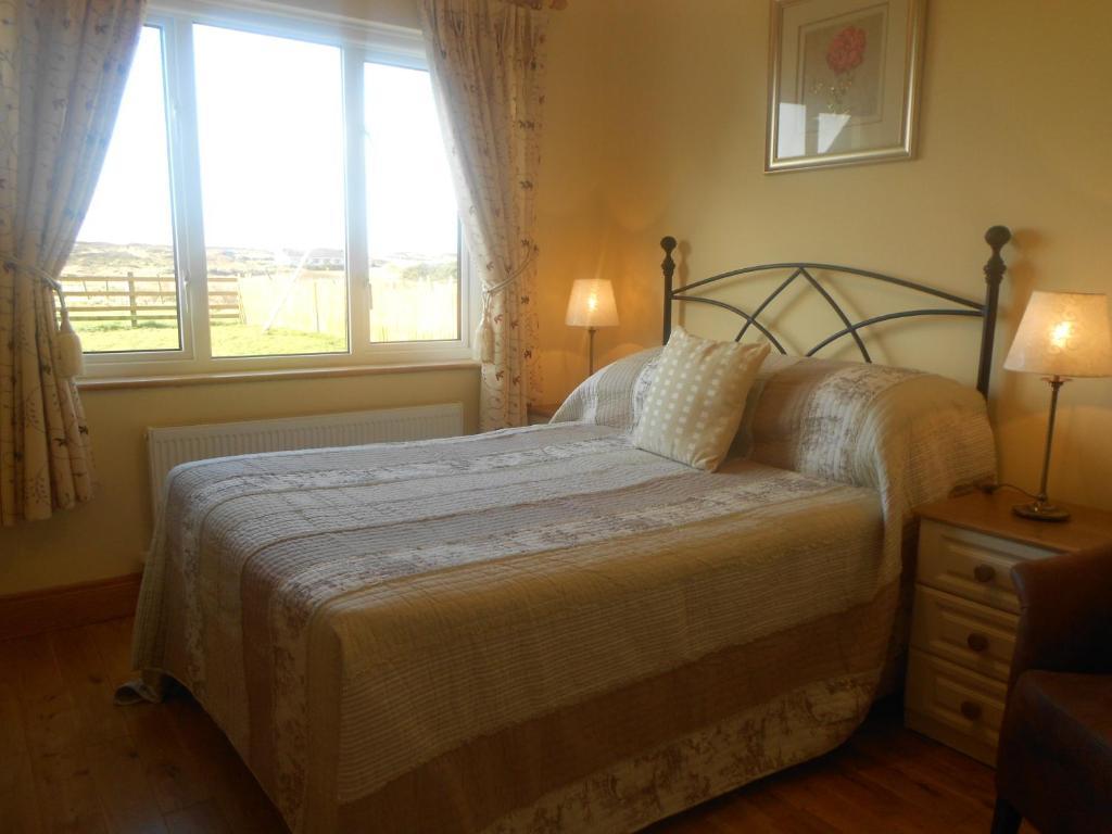 Seafield House B&B Clifden Room photo